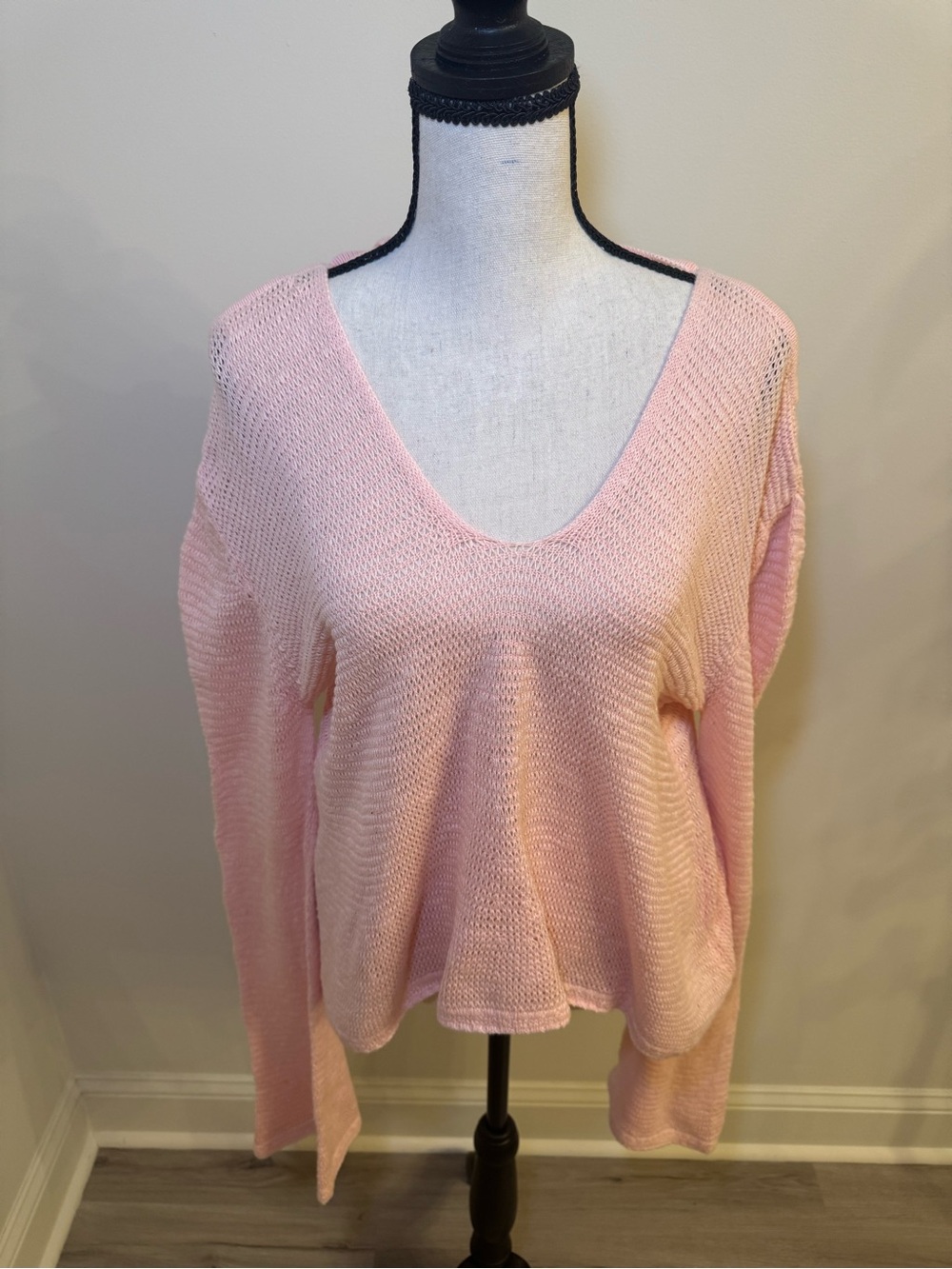 Hollister Soft Pink V-Neck Lightweight Sweater